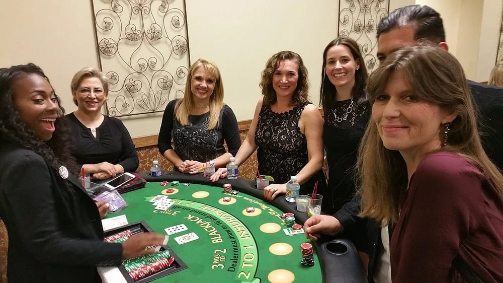 Casinos in Motion image