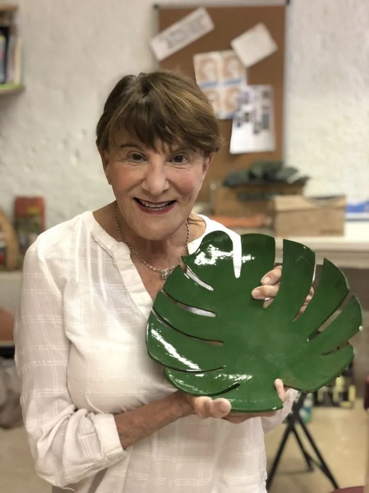 323CLAY image