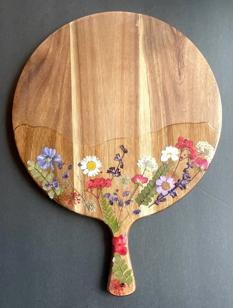 New Leaf Resin Workshops image
