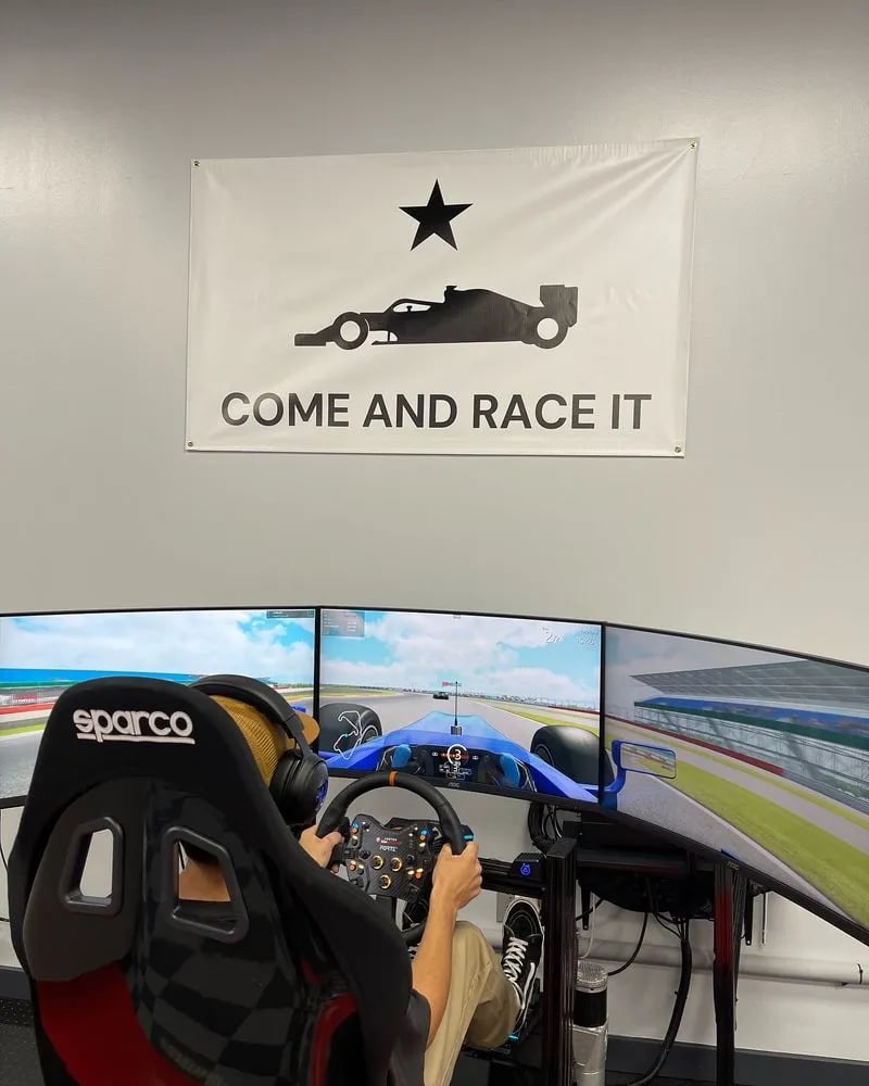 One Line Racing Center image