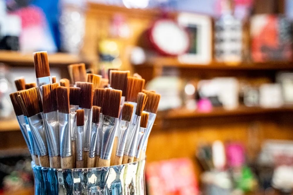 Painted Pearls Paint Studio image