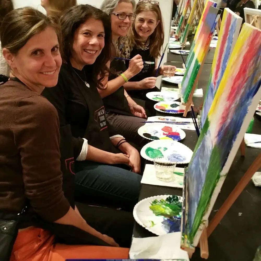Paint & Sip Studio New York image