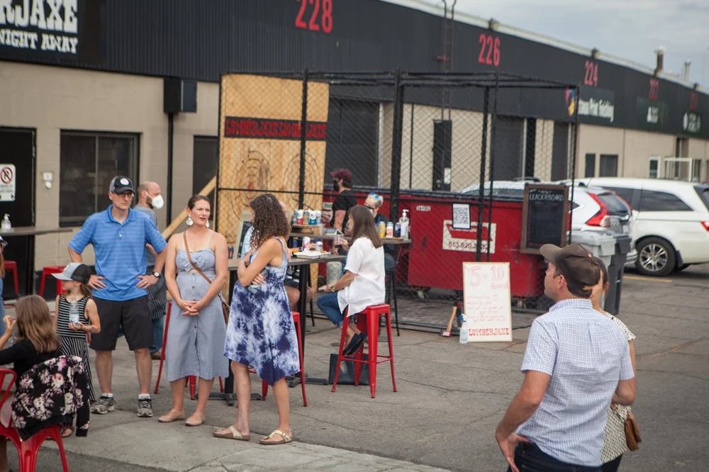 LumberJaxe Axe Throwing Hall image