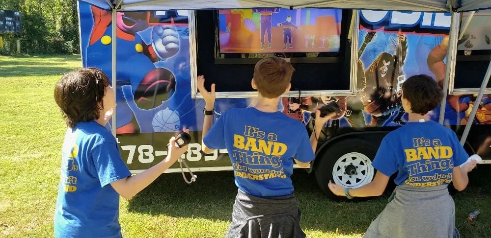 Nitro Mobile Video Gaming image