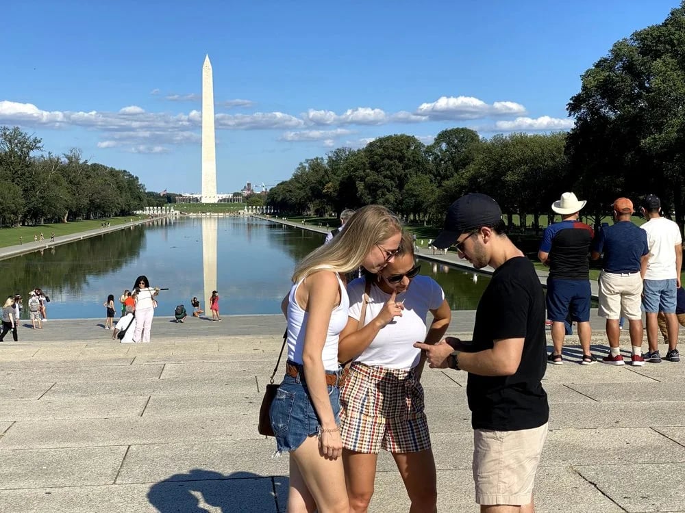 Capital Clues image