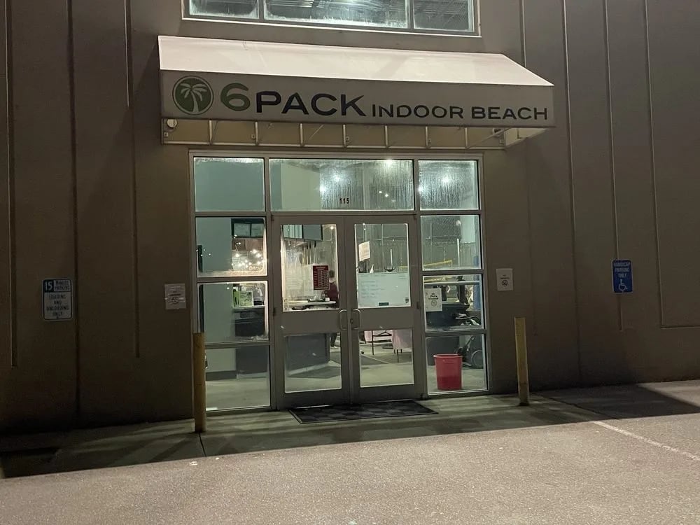 6Pack Beach image