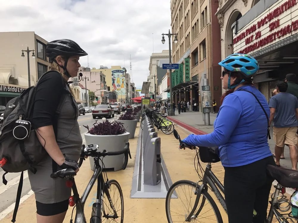 Handlebar Bike Tours image