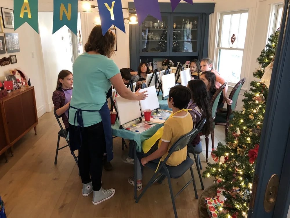 VanGo Girl Paint Parties image