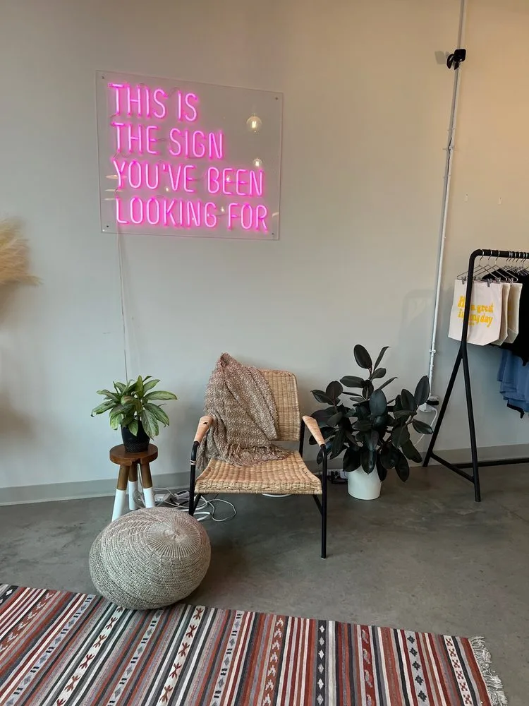 Viv Cycle image