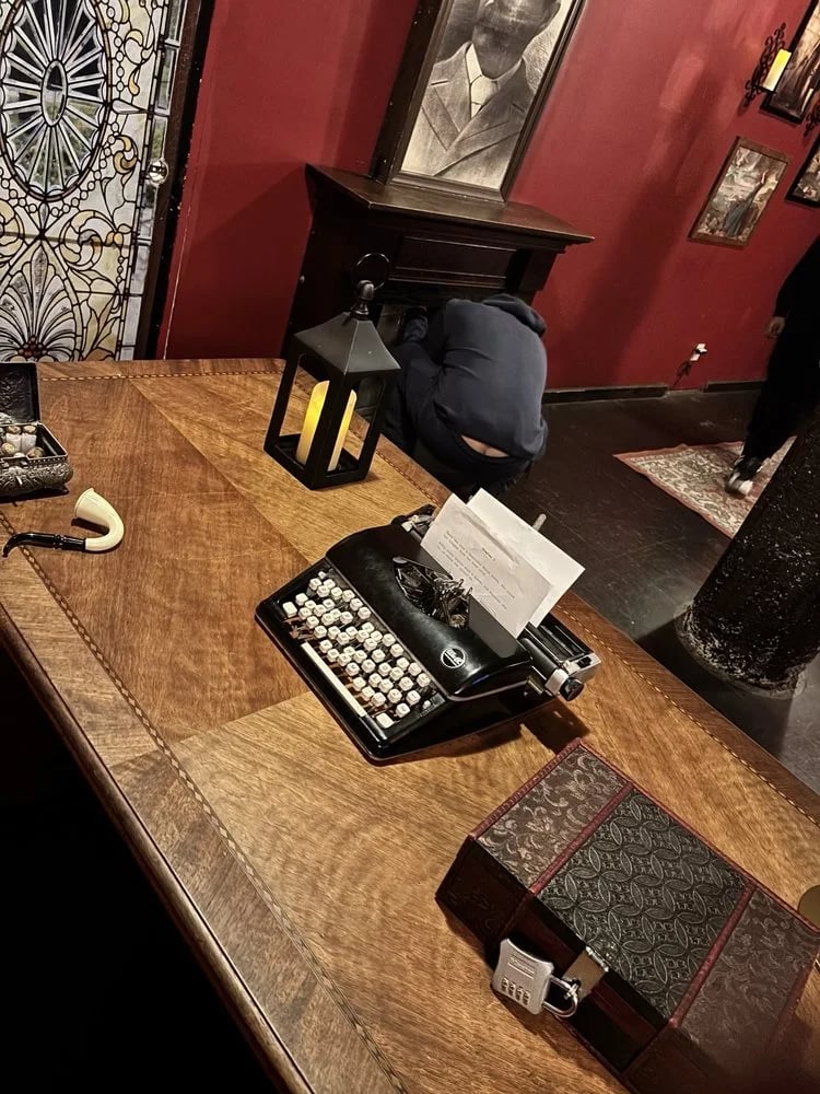 Escape the Room image
