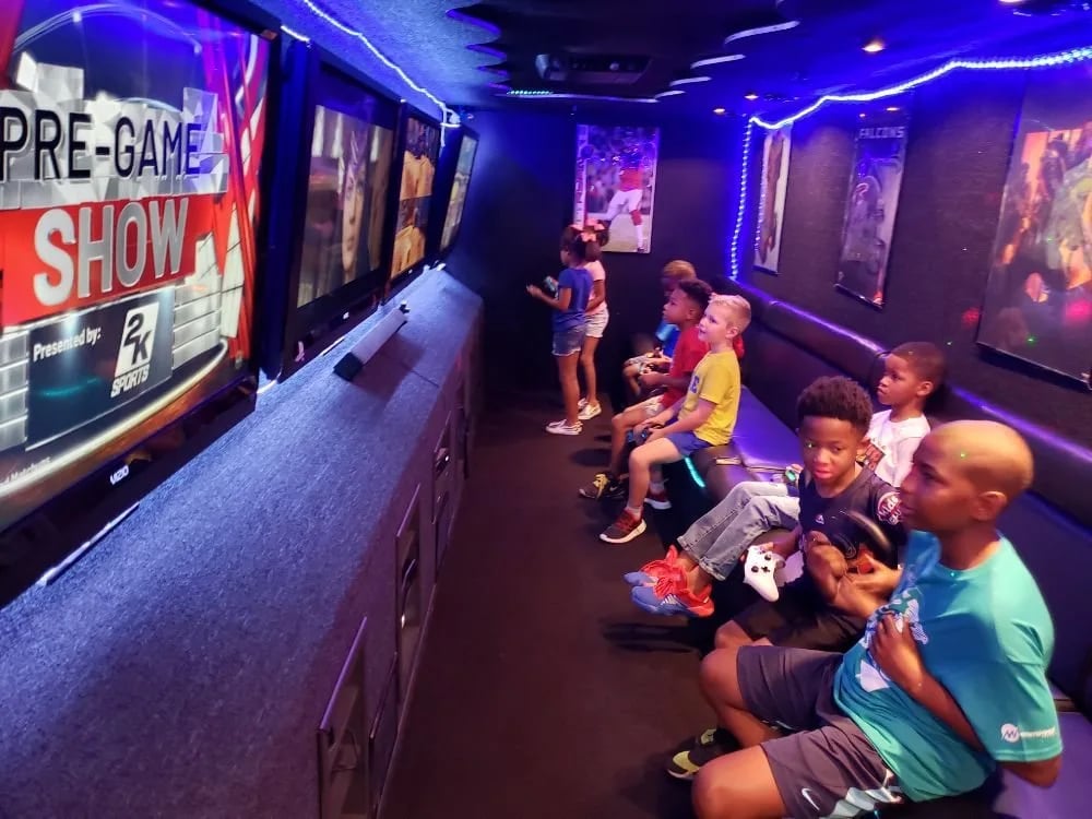 Nitro Mobile Video Gaming image