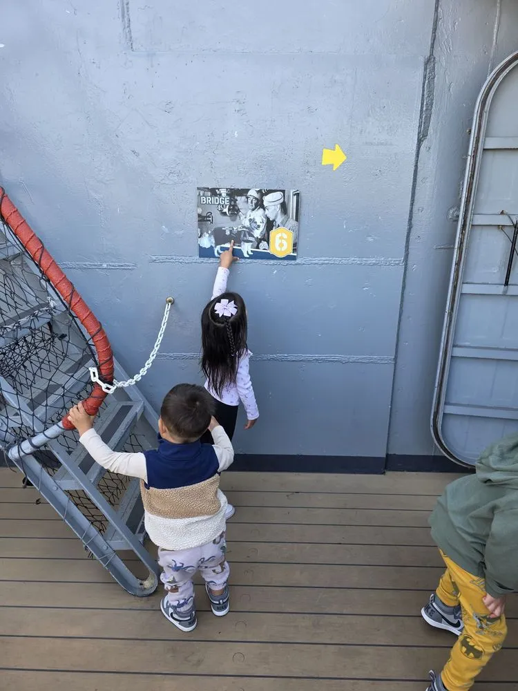 Battleship USS Iowa Museum image