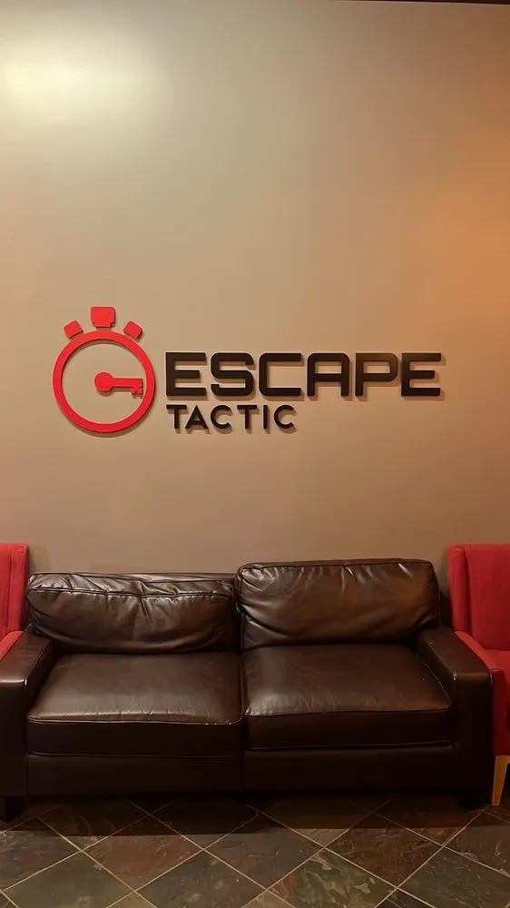 Escape Tactic image