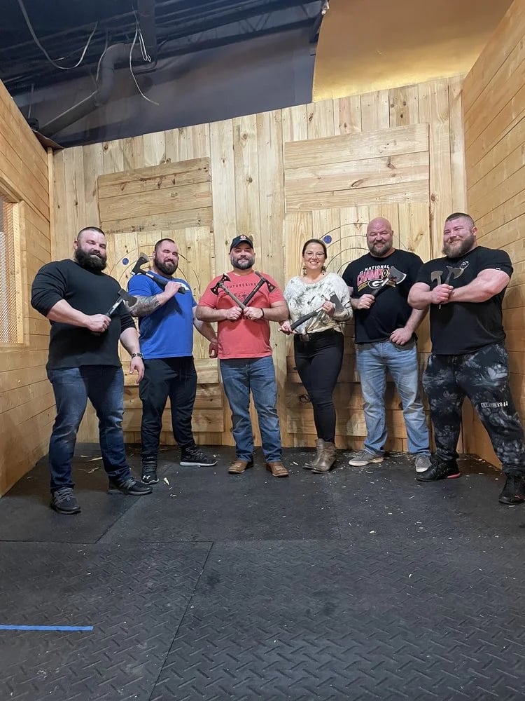 Bury the Hatchet Axe Throwing Atlanta image