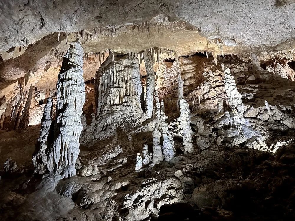 Natural Bridge Caverns image