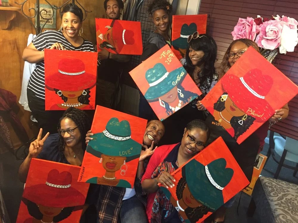 Painted Pearls Paint Studio image