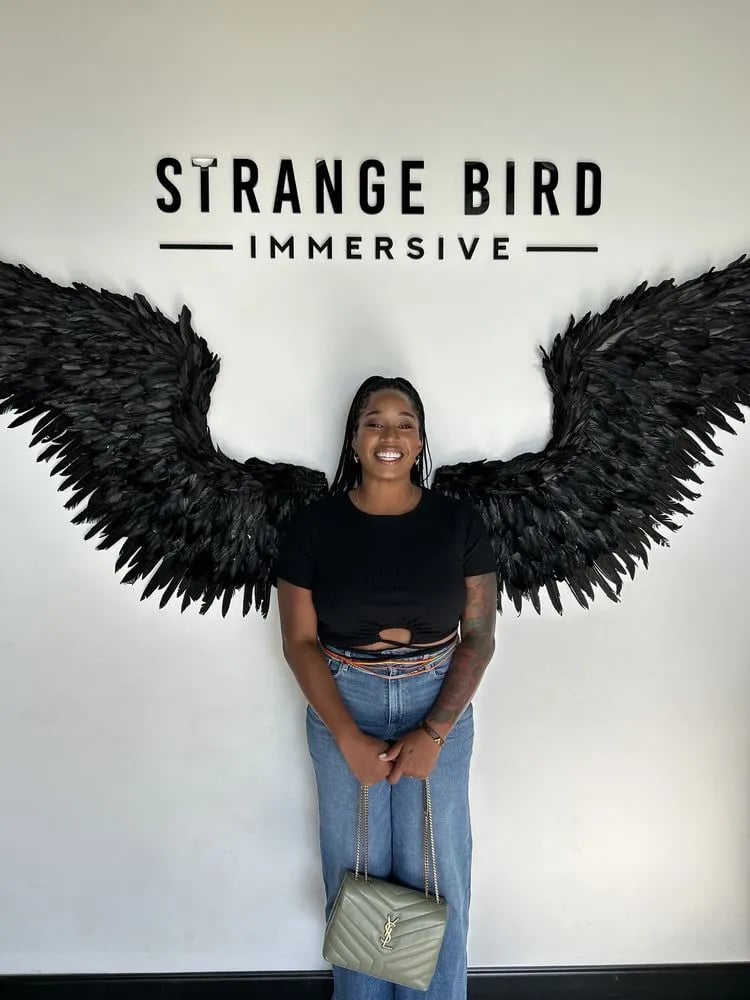 Strange Bird Immersive image