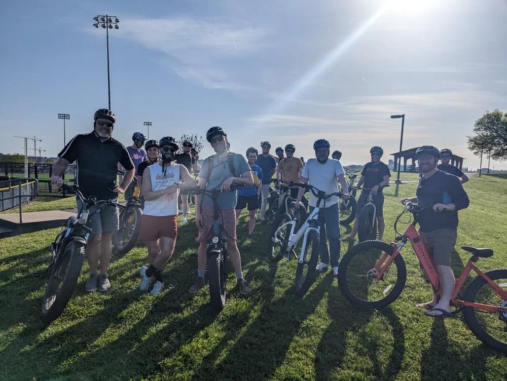 Music City eBikes image