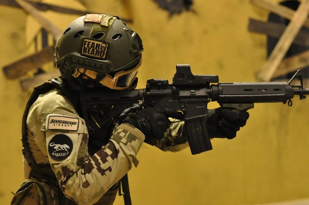 Insane Paintball image