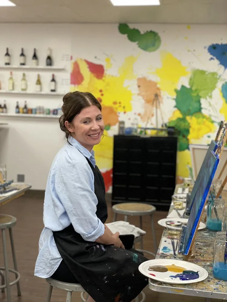Sipping n' Painting Highland image