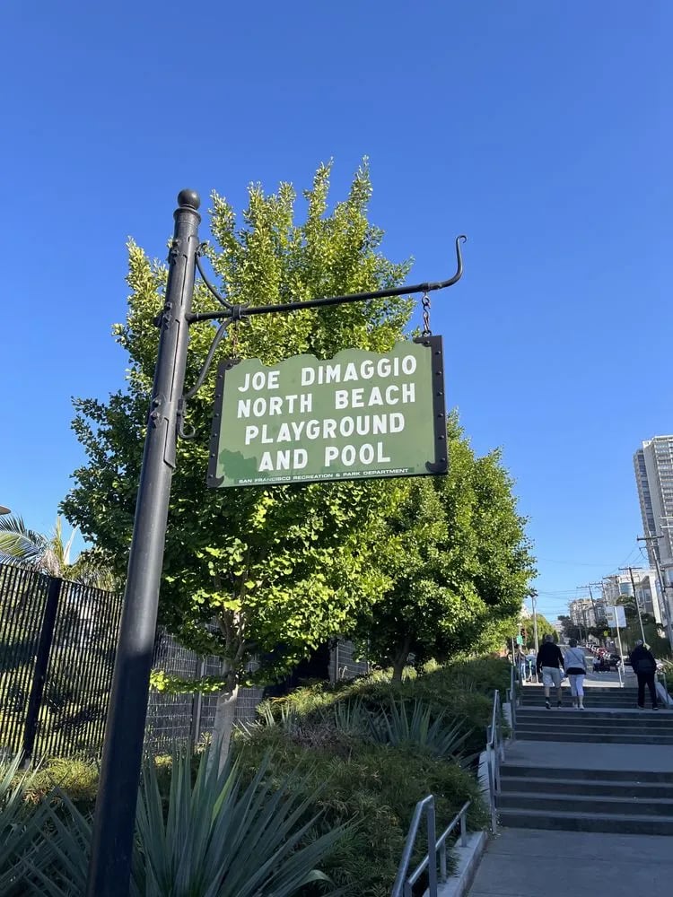 Stretchy Pants Food Tours image