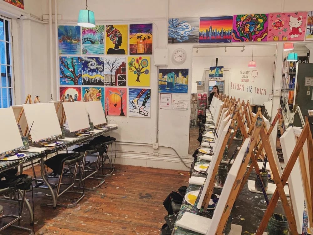 Paint & Sip Studio New York image