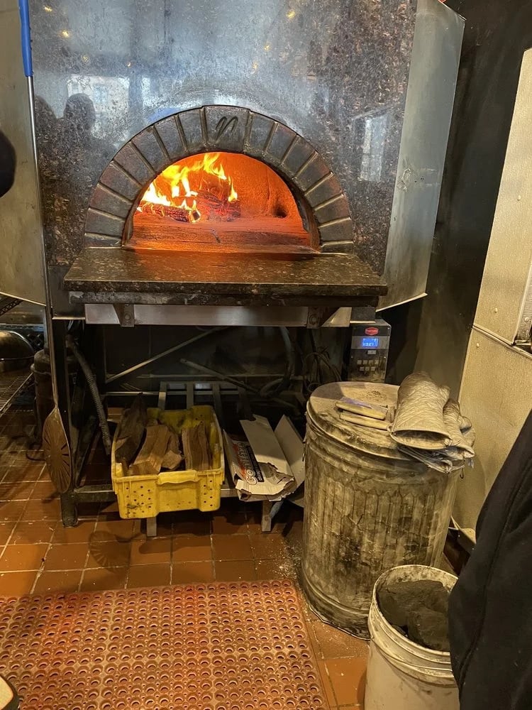 Chicago Pizza Tours image