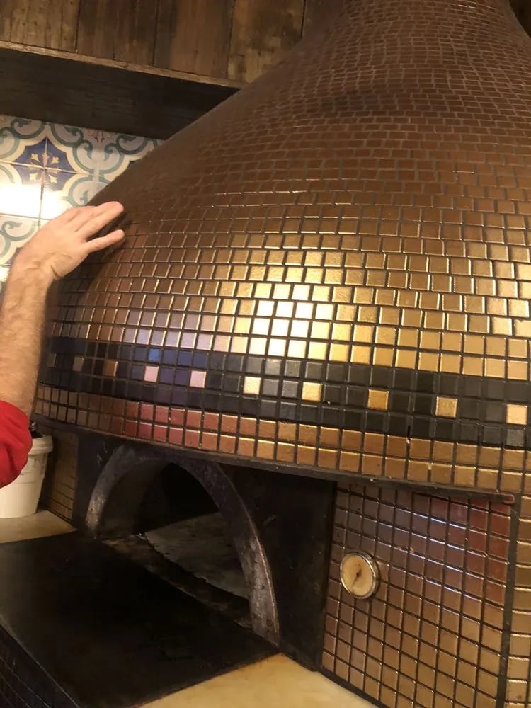 Scott's Pizza Tours image