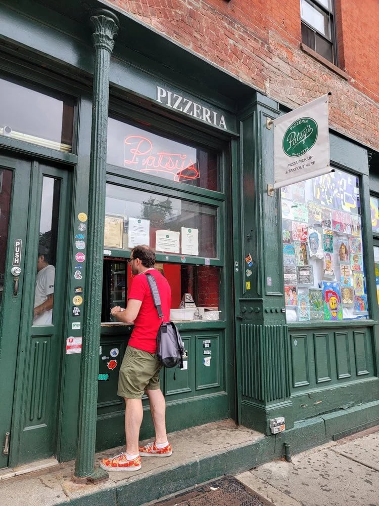 Scott's Pizza Tours image