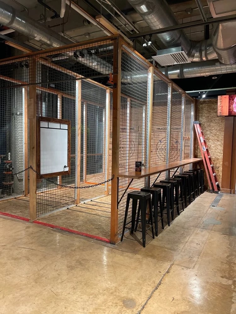 Blade & Timber Axe Throwing - Honolulu image