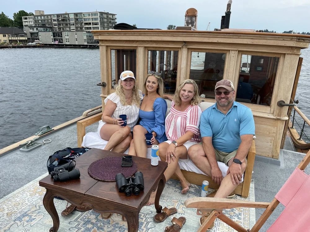 Seattle Boat Cruise image
