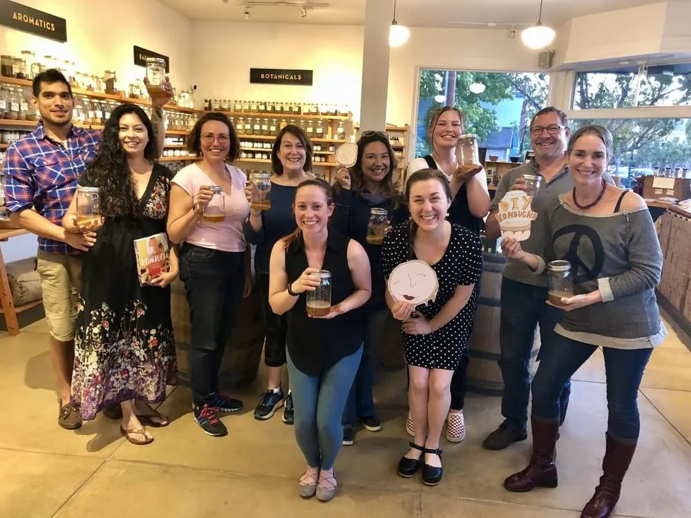 Kombucha to the People image