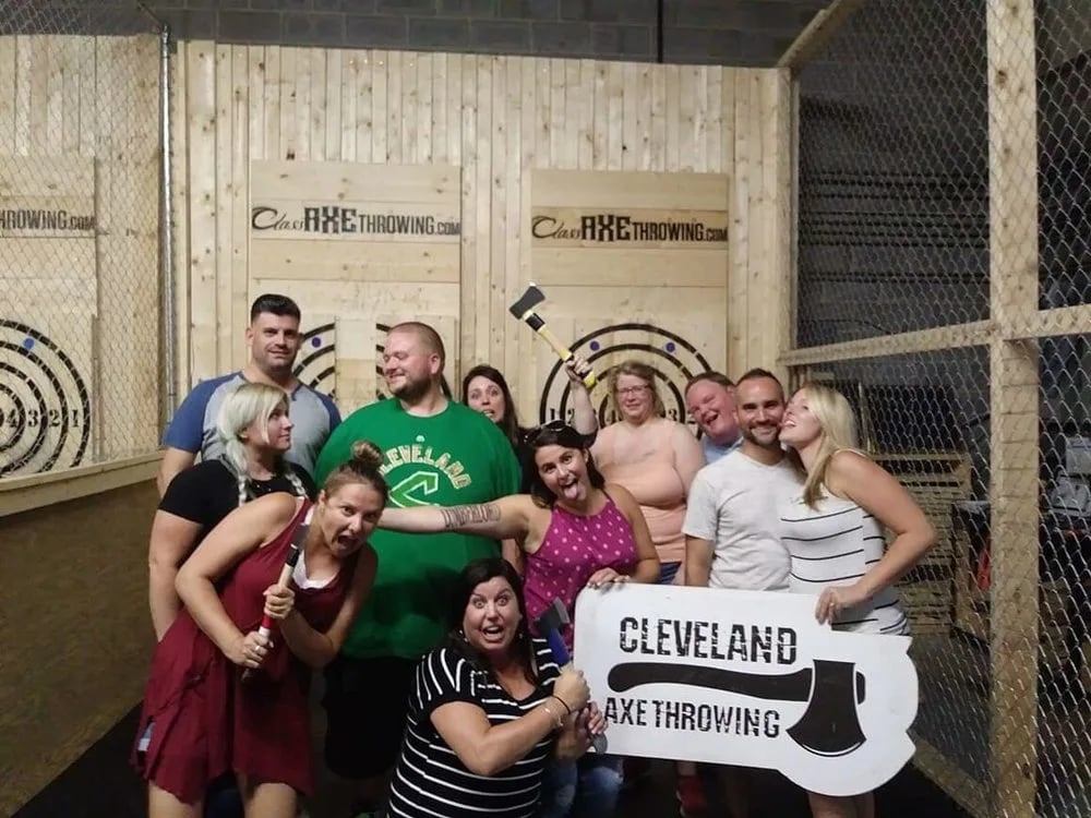 Class Axe Throwing image