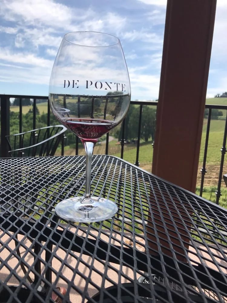 Oregon Wine Guides image