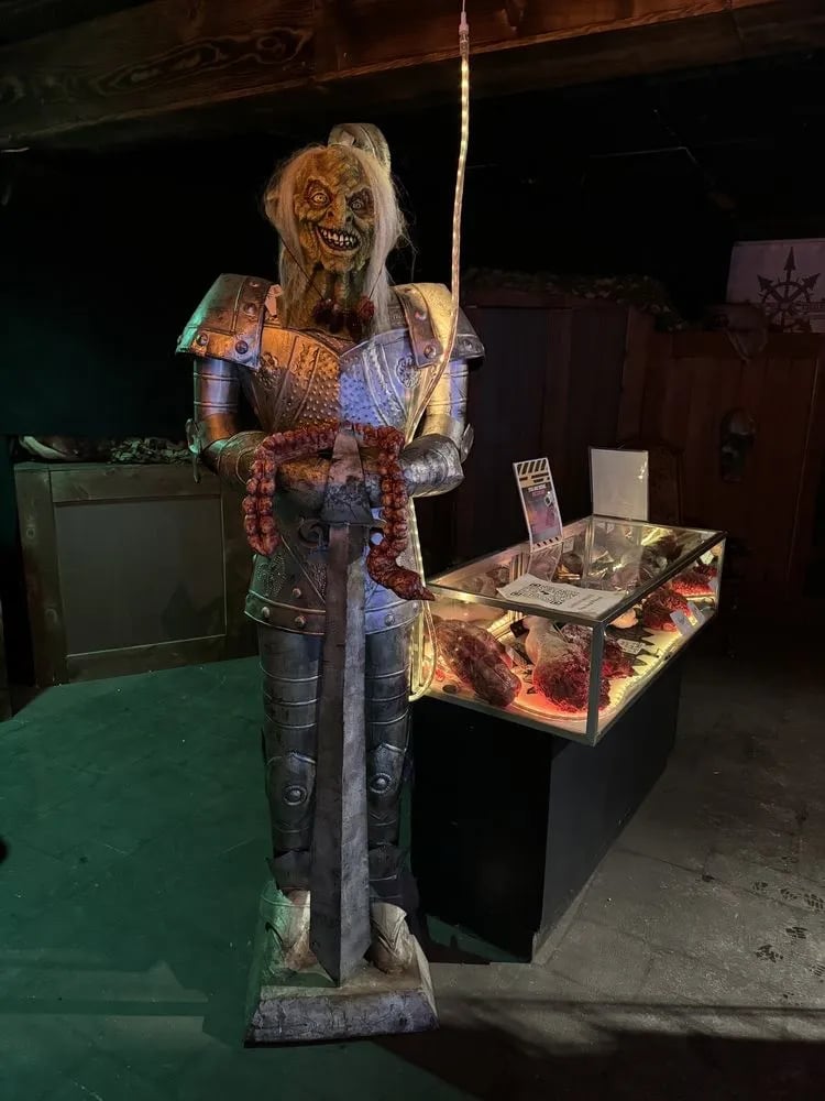 Castle of Chaos Haunted House image