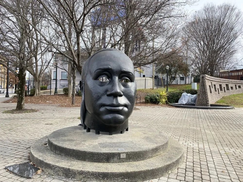 Unexpected Atlanta image