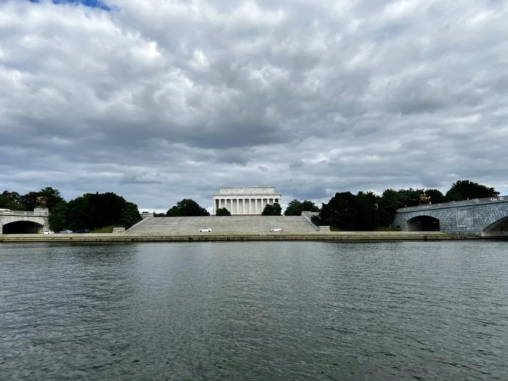 Potomac Paddle Club - Navy Yard image