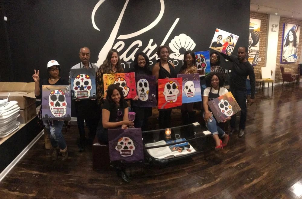 Pearl Paint and Sip image