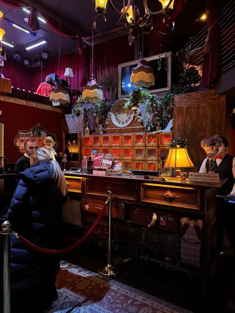 Escape Hotel image
