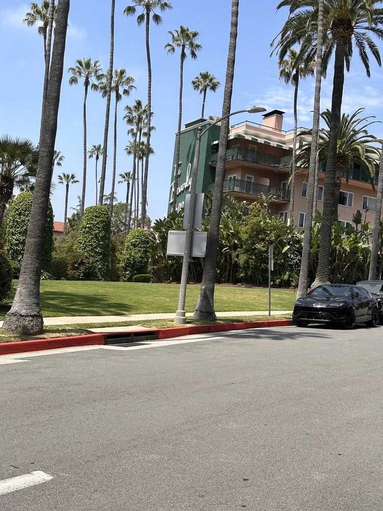 Access Hollywood Tours image