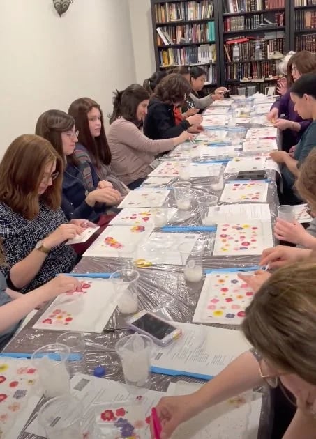 New Leaf Resin Workshops image