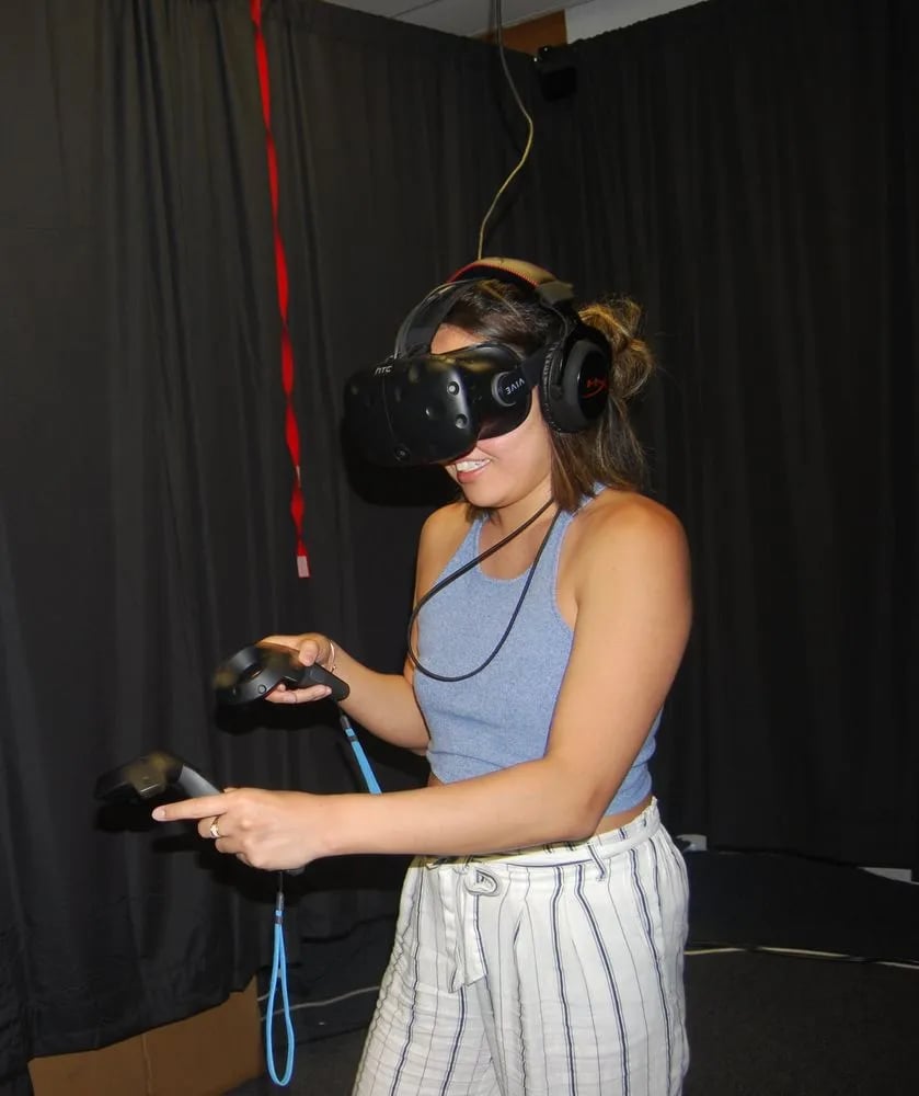 Adventure VR image