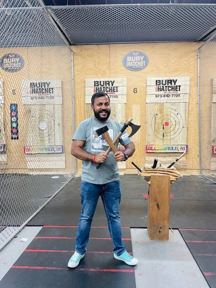 Bury The Hatchet Axe Throwing- Bloomfield image