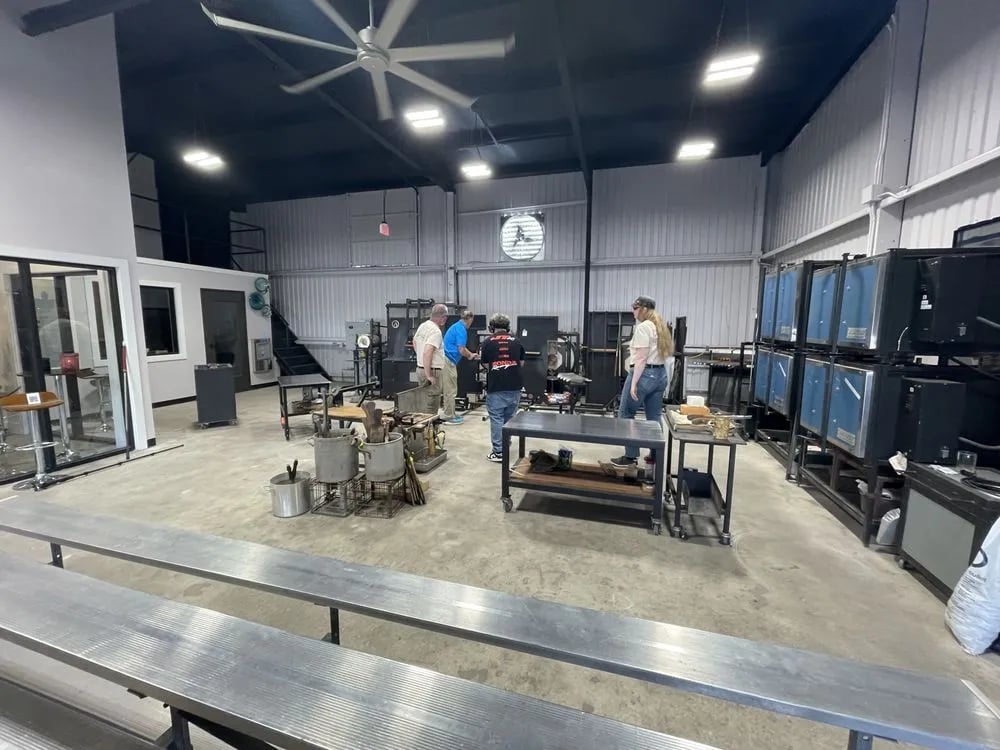 Caliente Hot Glass image