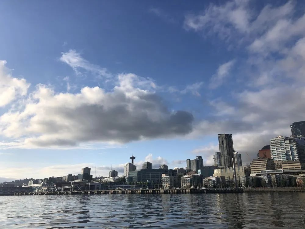 Sailing Seattle image