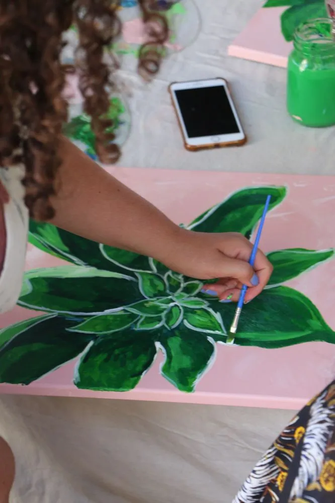 The Painted Peach image