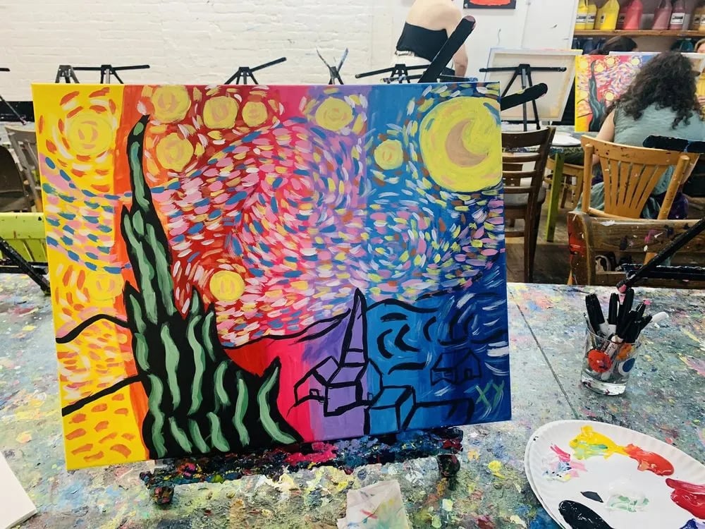 Painting Lounge image