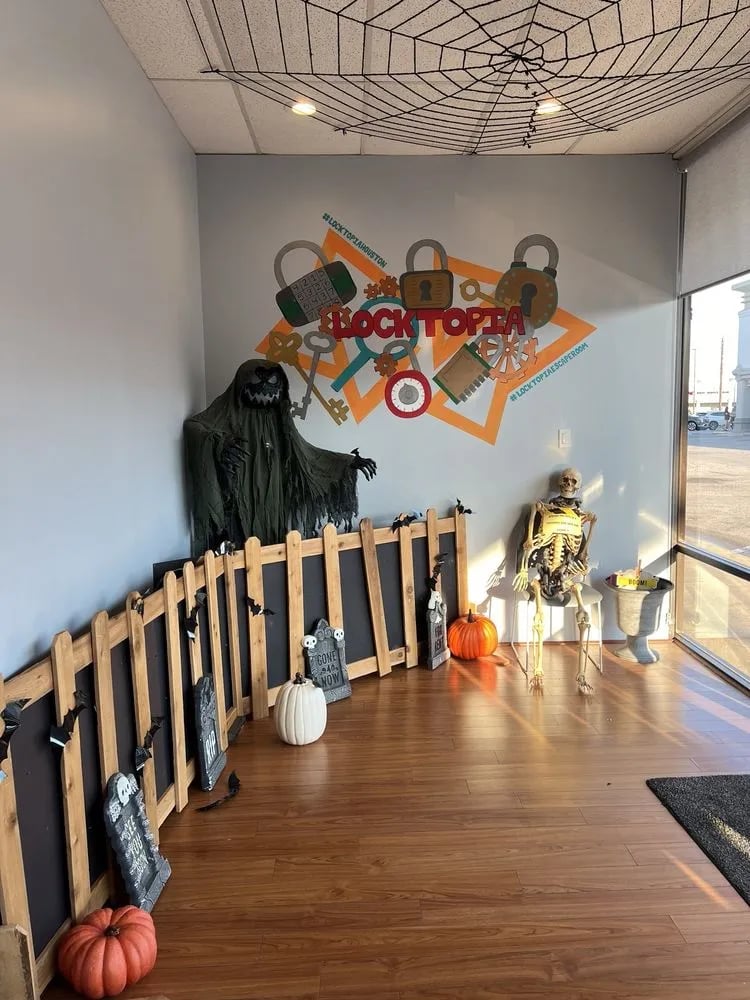 Locktopia Escape Room image