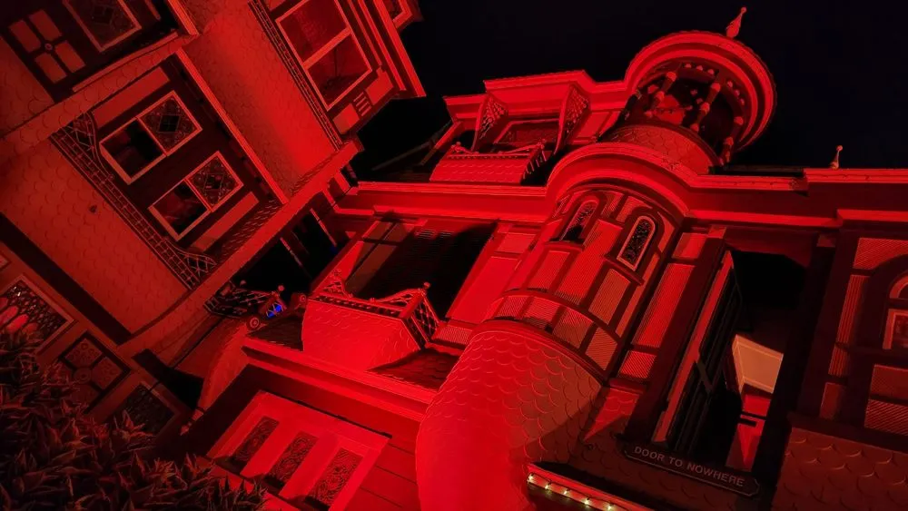 Winchester Mystery House image