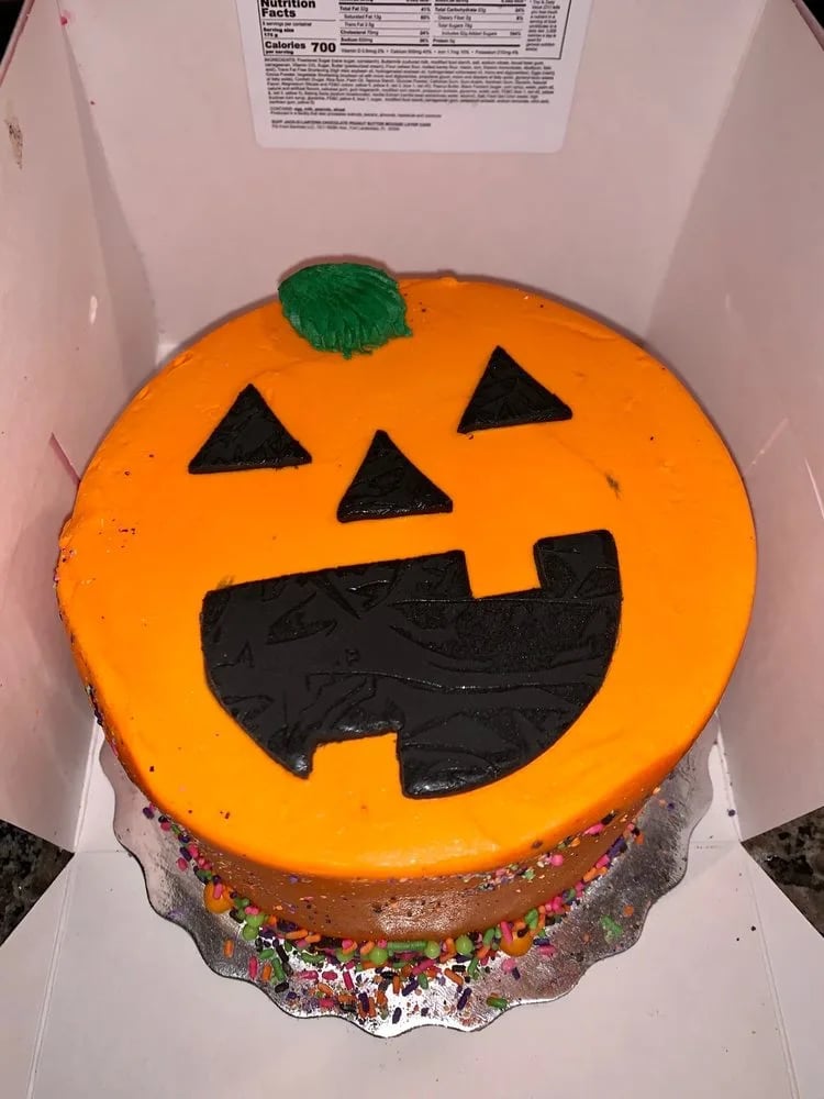Charm City Cakes image